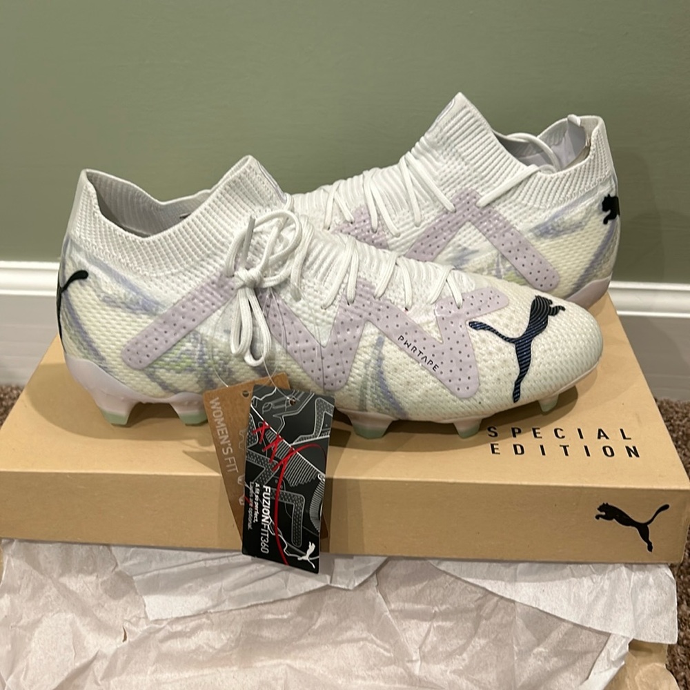 Future Ultimate BL FG/AG Wns